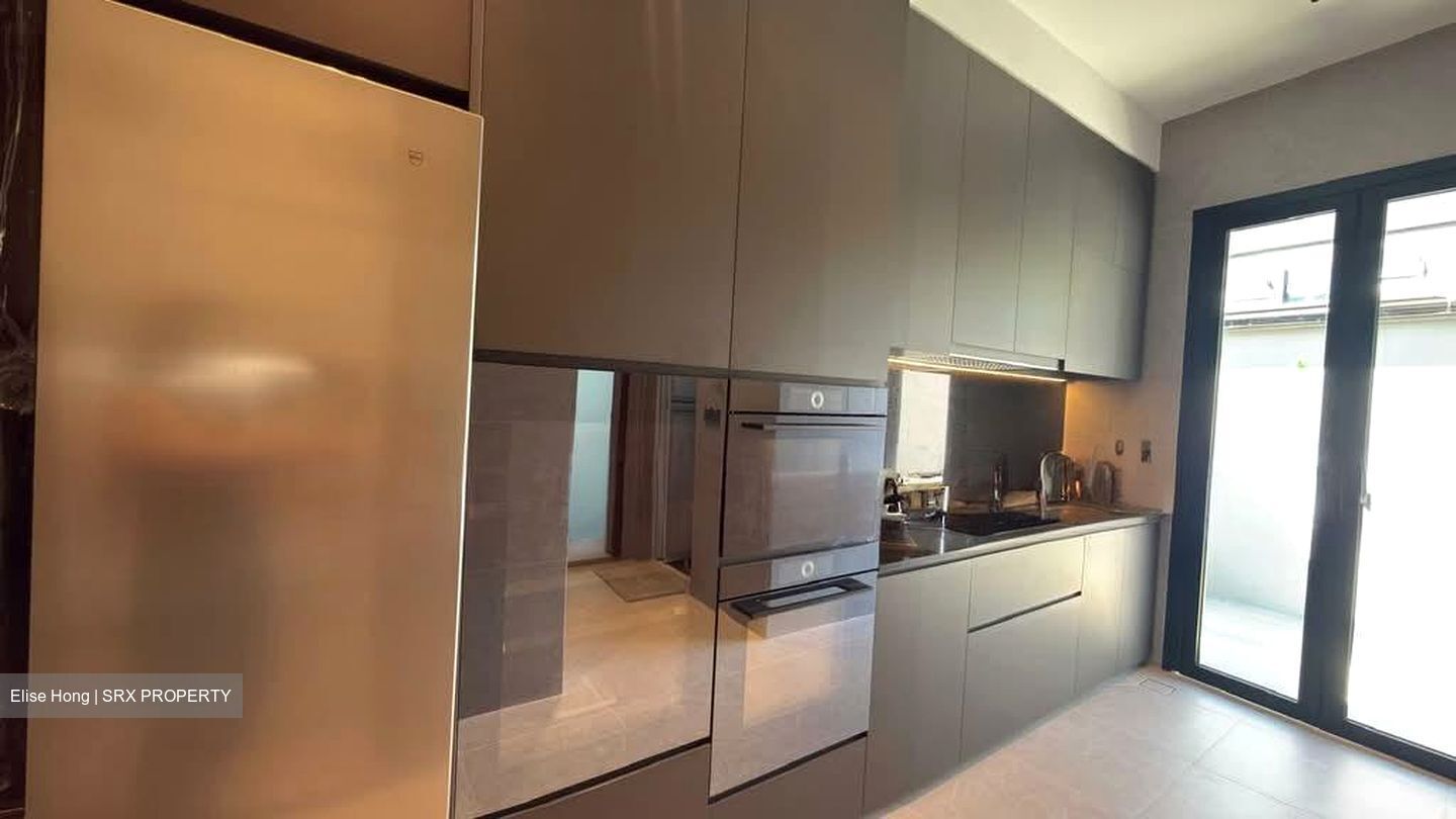 Sembawang Straits Estate (D27), Terrace #587515401